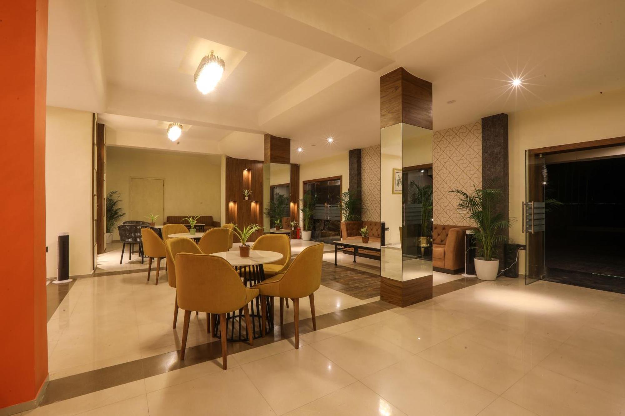 Ira By Orchid, Nashik Hotell Eksteriør bilde